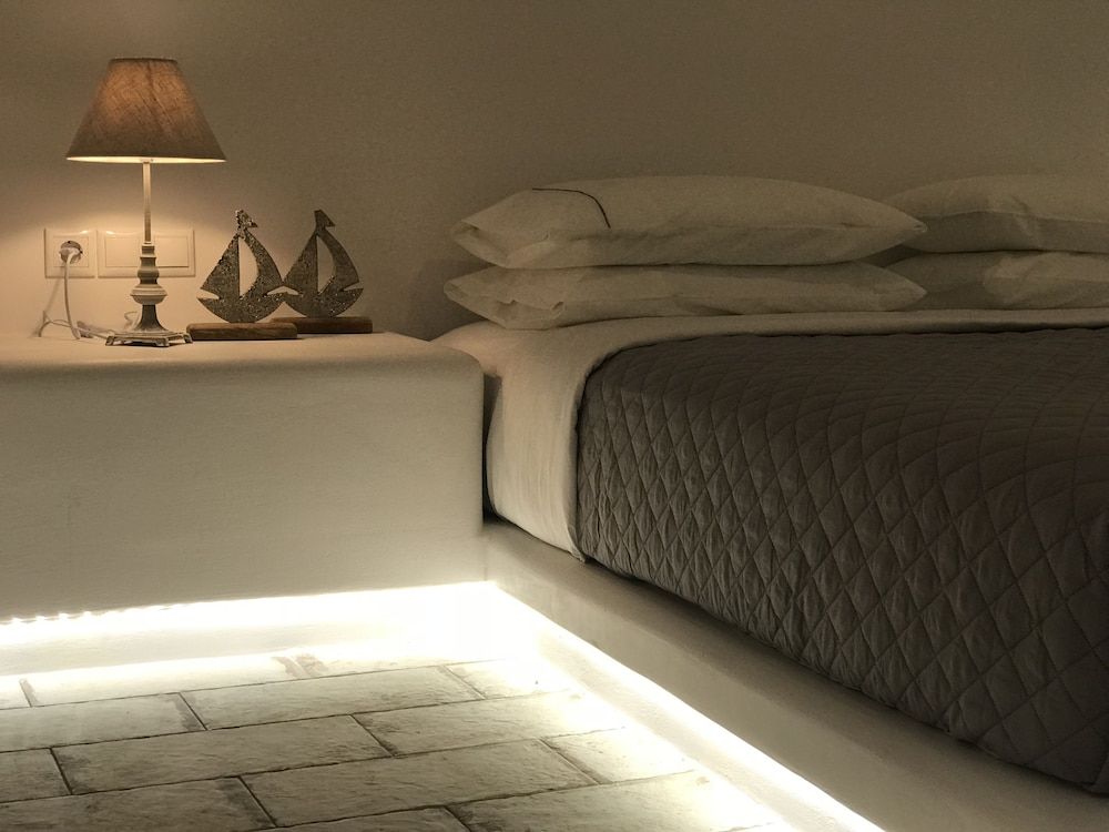 undefined Elia Residences Santorini