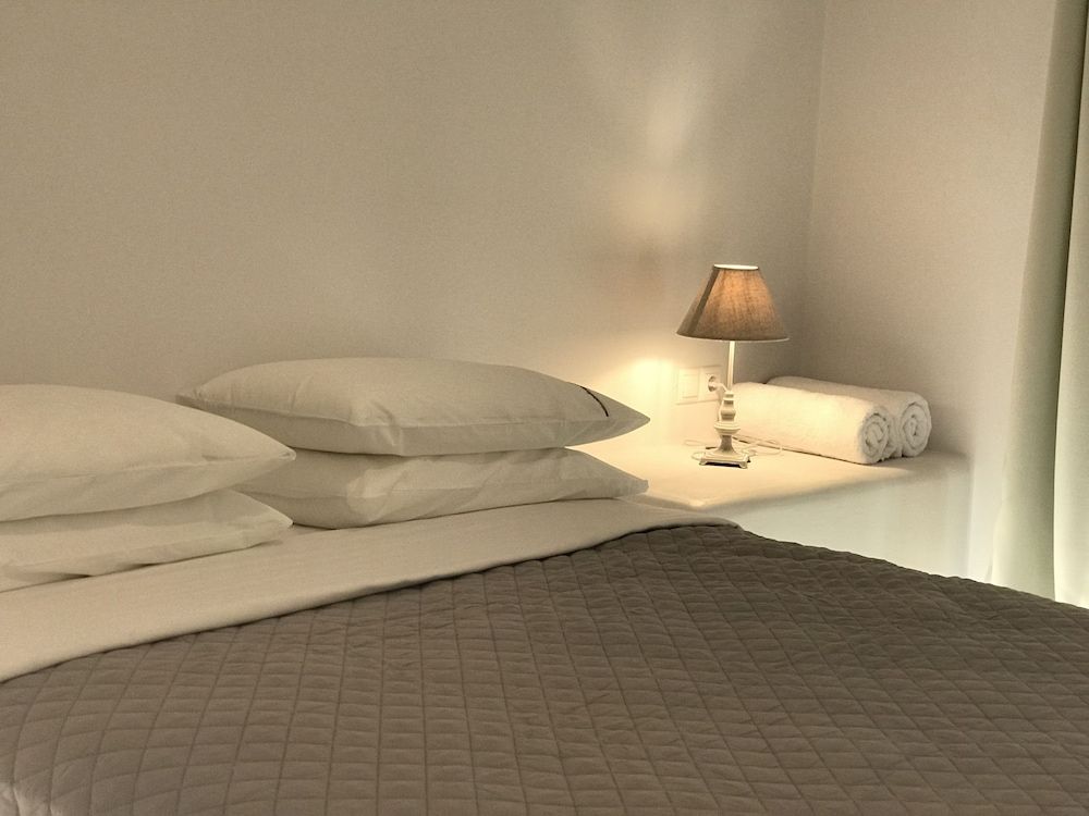 undefined Elia Residences Santorini 7