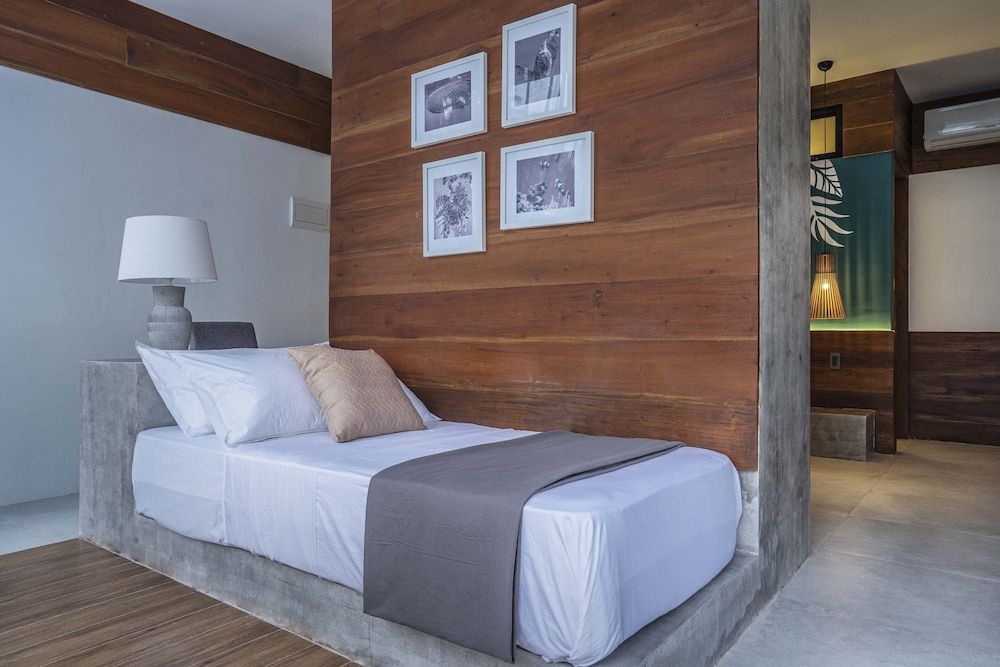 Bird of Paradise Bohol Resort Superior Double Room, 1 King Bed with Sofa bed 3