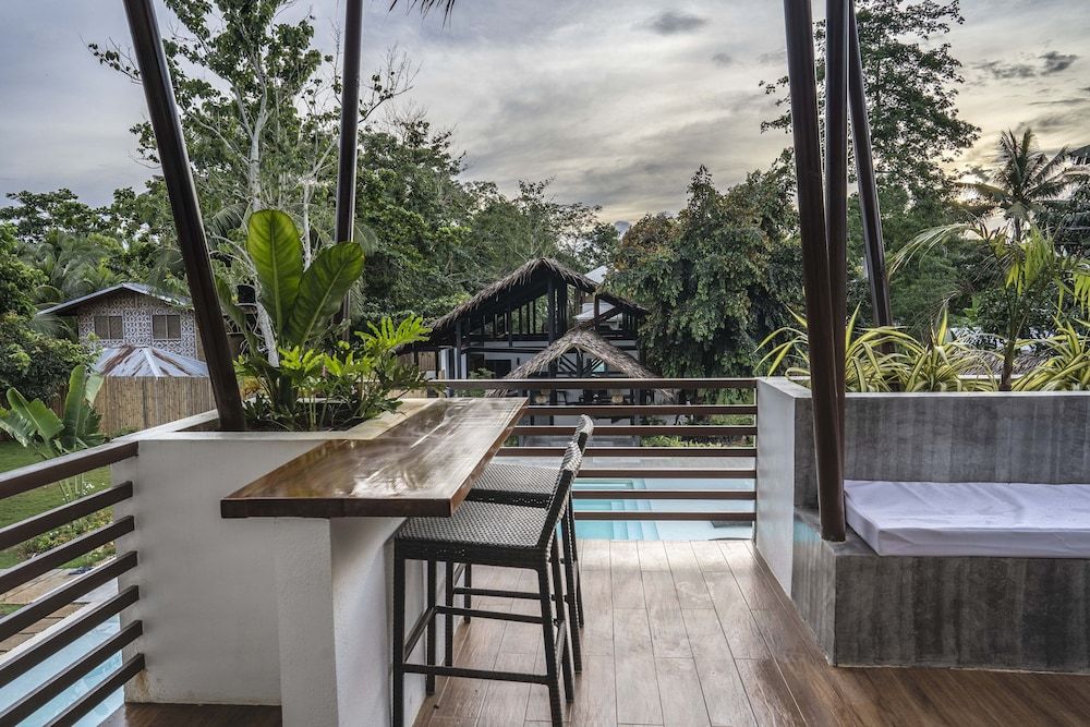 Bird of Paradise Bohol Resort Superior Double Room, 1 King Bed with Sofa bed 9