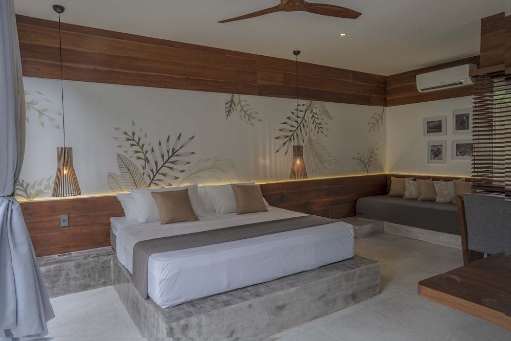 Bird of Paradise Bohol Resort Deluxe Double Room 2