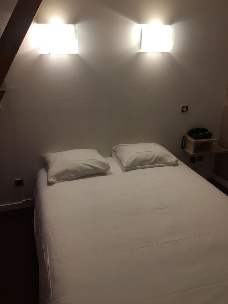 Brit Hotel Chinon le Lion d'Or Classic Apartment