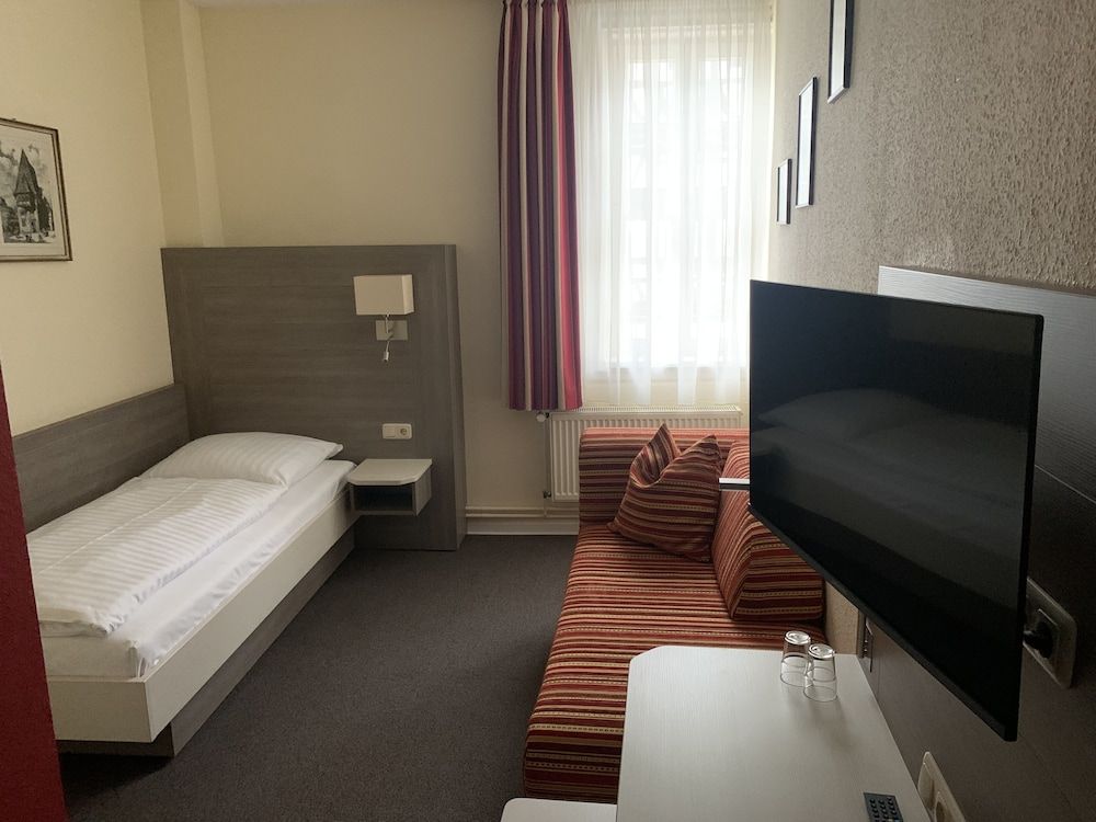 Basic Single Room