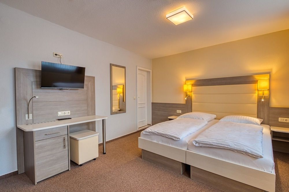 Basic Double Room