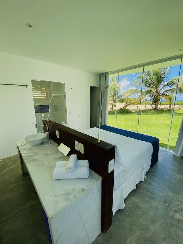B Blue Beachouses Superior Villa, 1 King Bed, Non Smoking 4