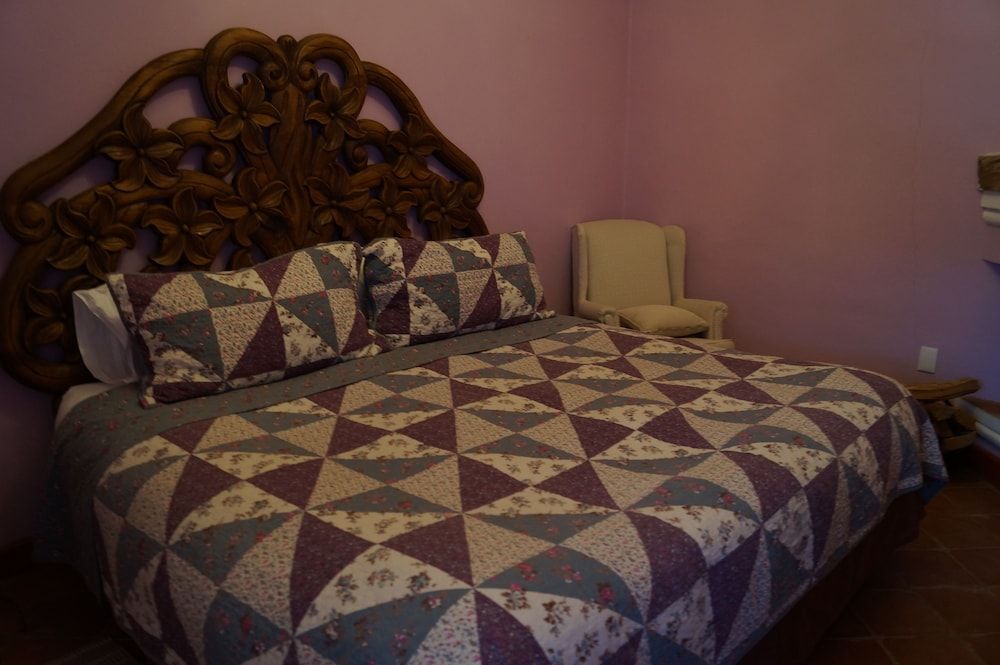 La Casa Azul Huasca & Restaurante La Terraza Room, 1 King Bed, Private Bathroom