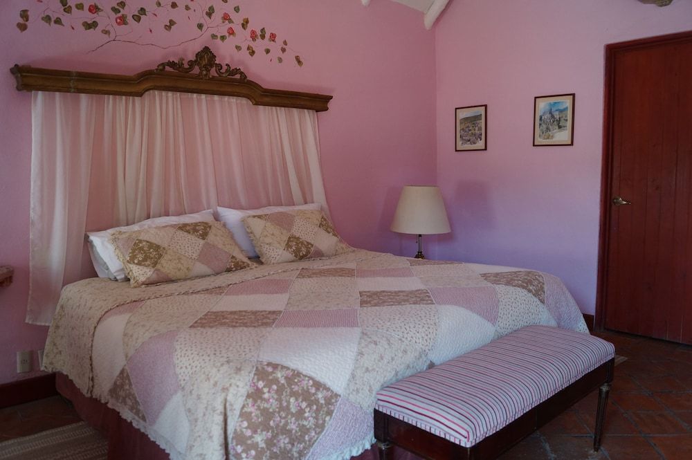 La Casa Azul Huasca & Restaurante La Terraza Deluxe Room, 1 King Bed, Fireplace (Shower/Bathtub) 5