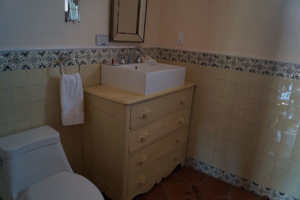 La Casa Azul Huasca & Restaurante La Terraza Deluxe Room, 1 King Bed, Fireplace (Shower/Bathtub) 8