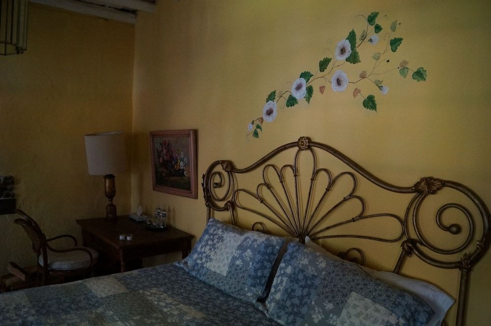 La Casa Azul Huasca & Restaurante La Terraza Deluxe Room, 1 King Bed, Fireplace (Shower/Bathtub) 10