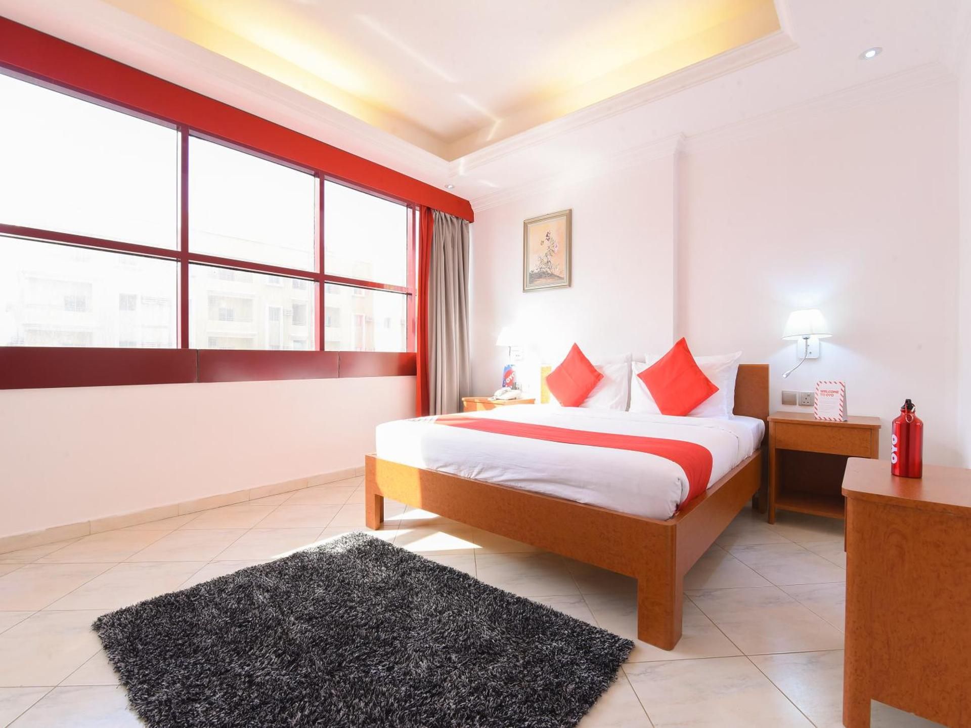 Mirage Hotel Deluxe Room 7