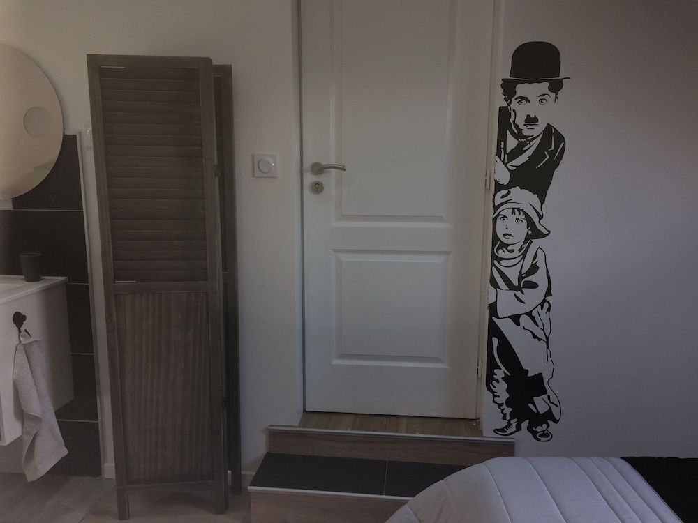 Chambres d'hôtes Au Lévrier de Chessy Standard Double Room, 1 Queen Bed with Sofa bed, Mezzanine (Cinéma) 8