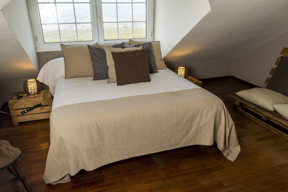 El Balcón de Nieves Superior Double Room, City View 5