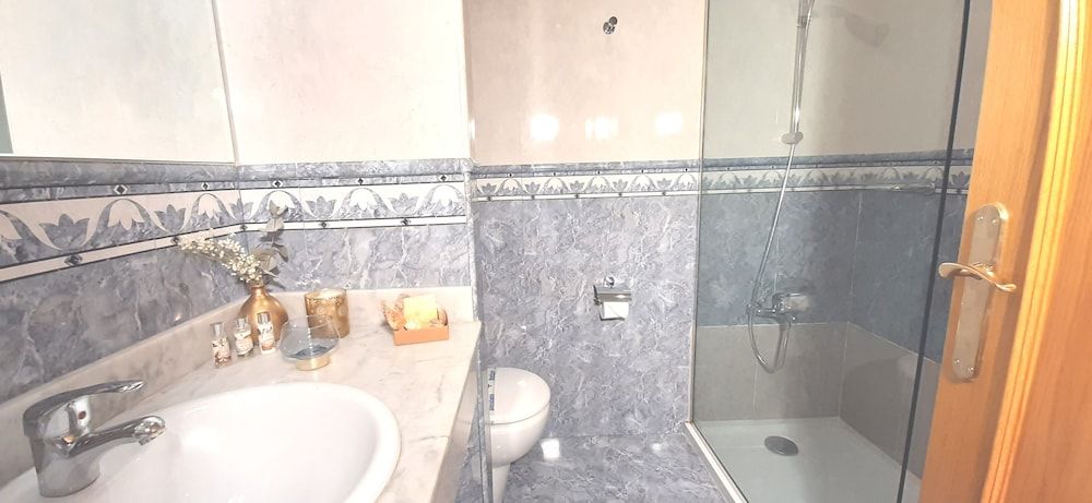 Hotel Nueva Plaza Comfort Double Room 10