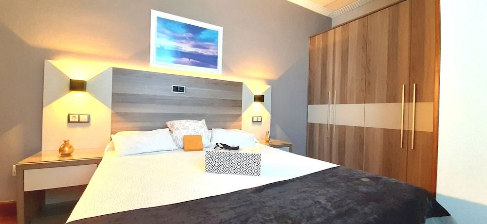 Hotel Nueva Plaza Comfort Double Room 6