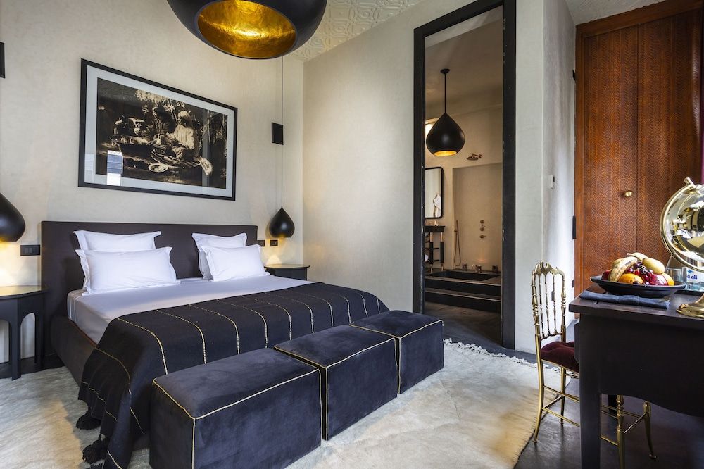 undefined Riad Tajania 4