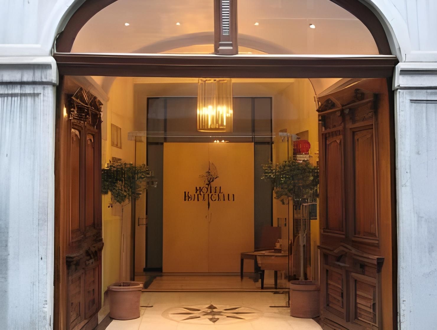 undefined Hotel Botticelli