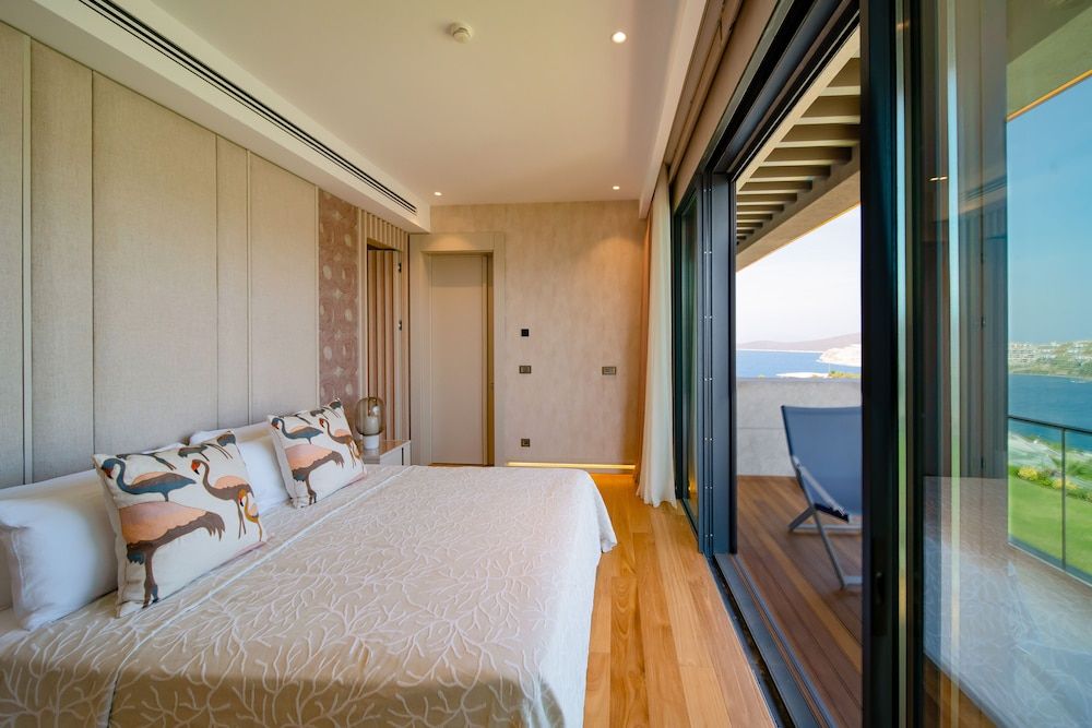 Mare Deluxe Residences & Villas Deluxe Suites, Sea View