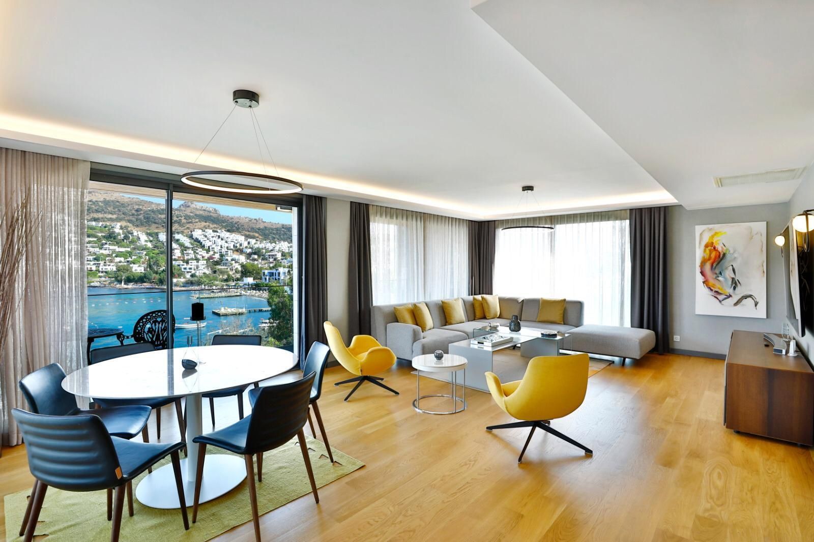 Separate living room