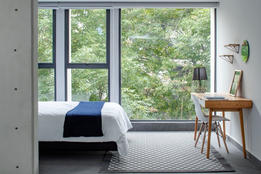 NIU Modern & Centric Lofts Executive Apartment 14