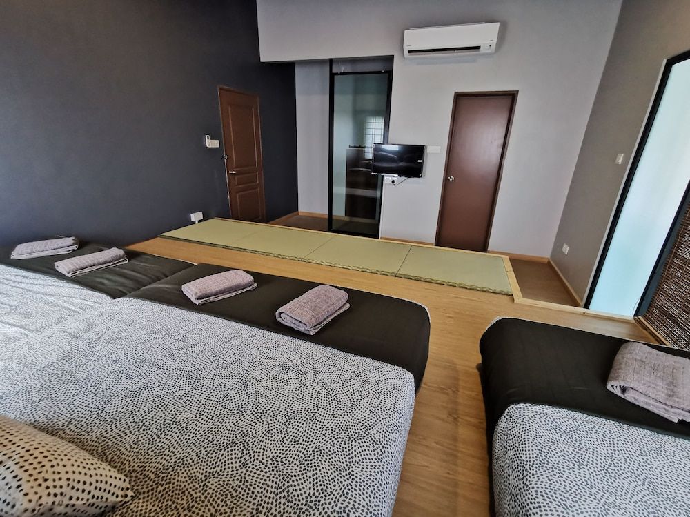 Signature Room
