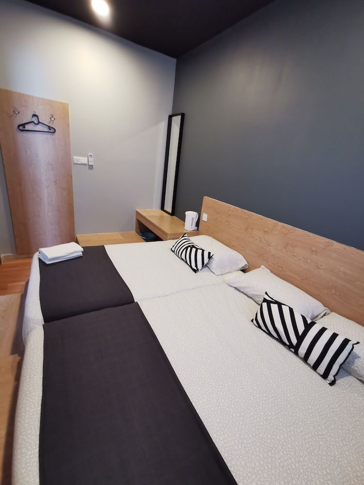 Japanese Triple Room (L)