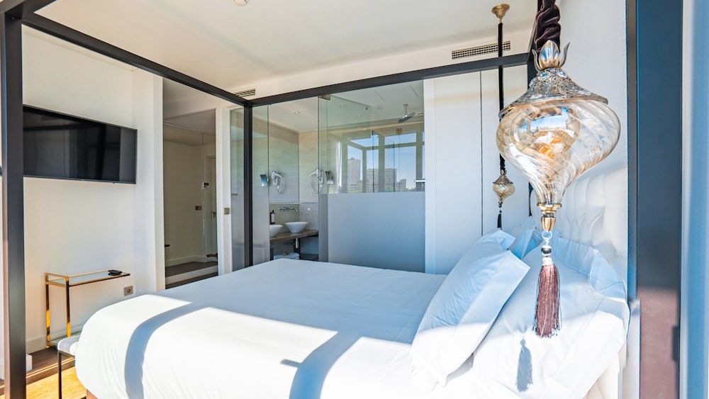 undefined Hills Hotel Lisboa 10