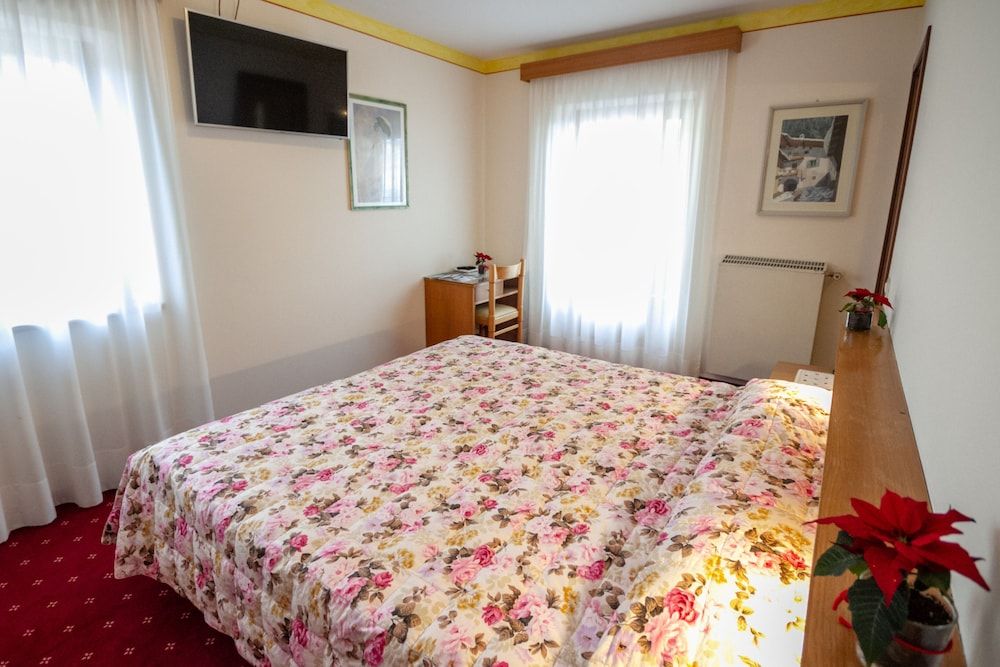Standard Room, Mountain View