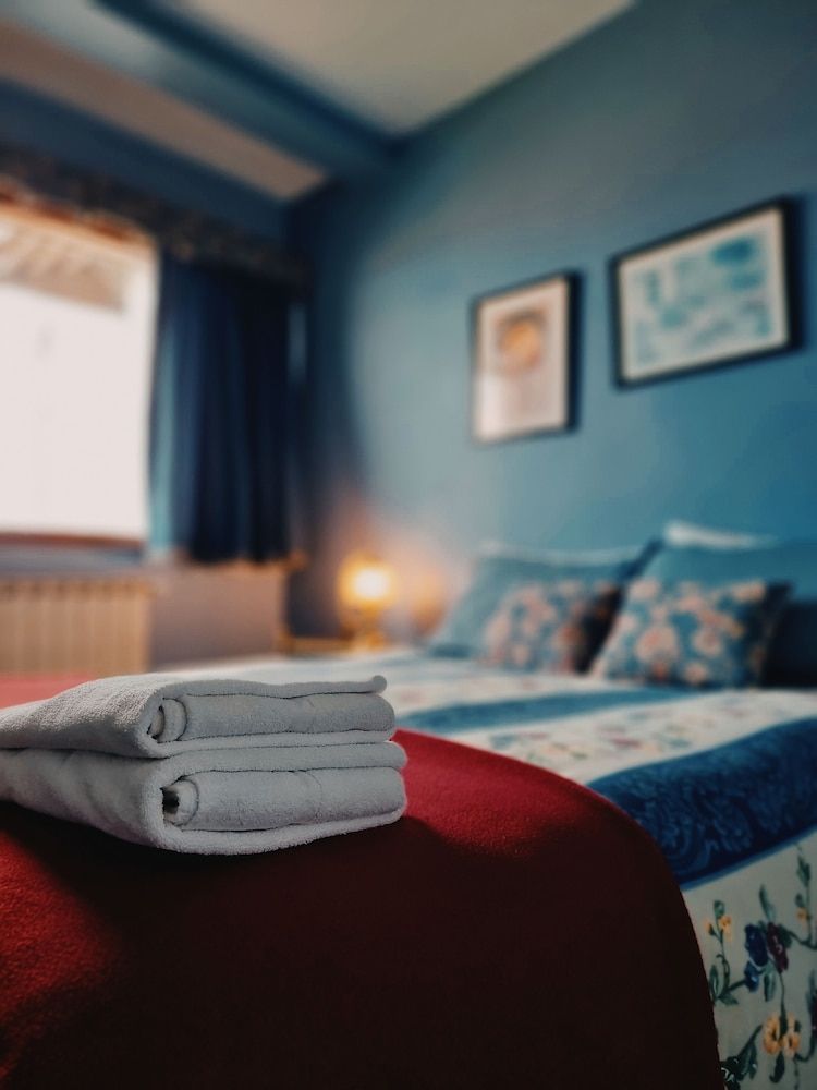 Flor Austral Basic Double Room 12