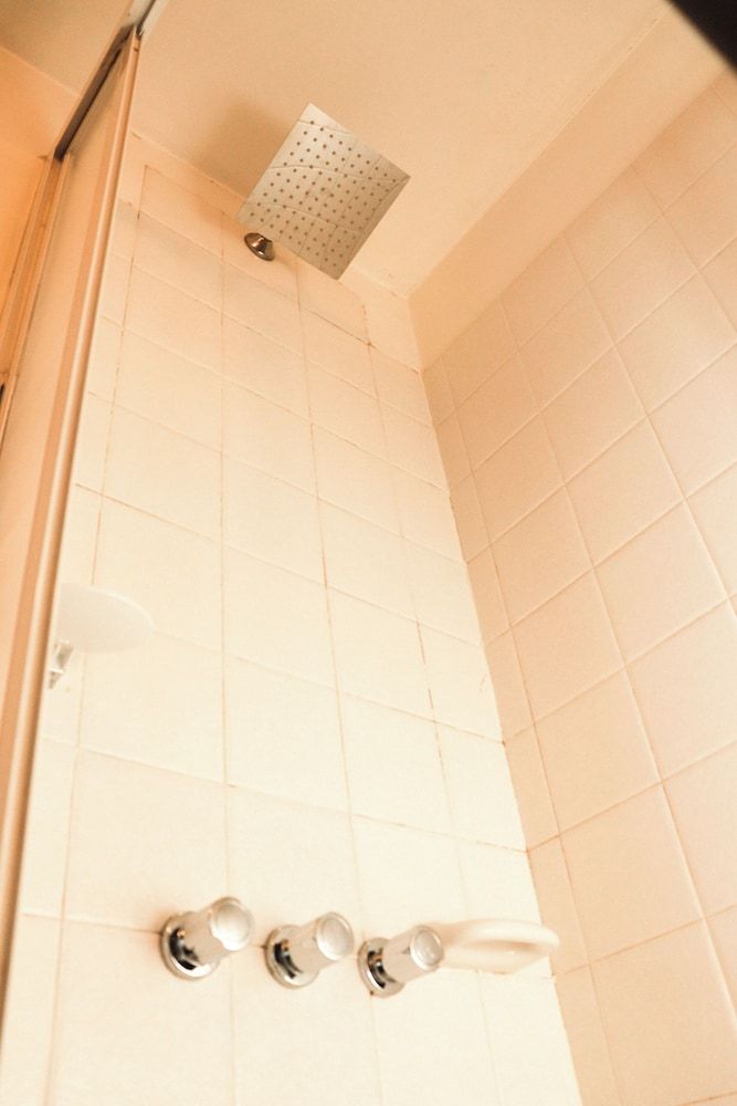 Flor Austral Family Room 4