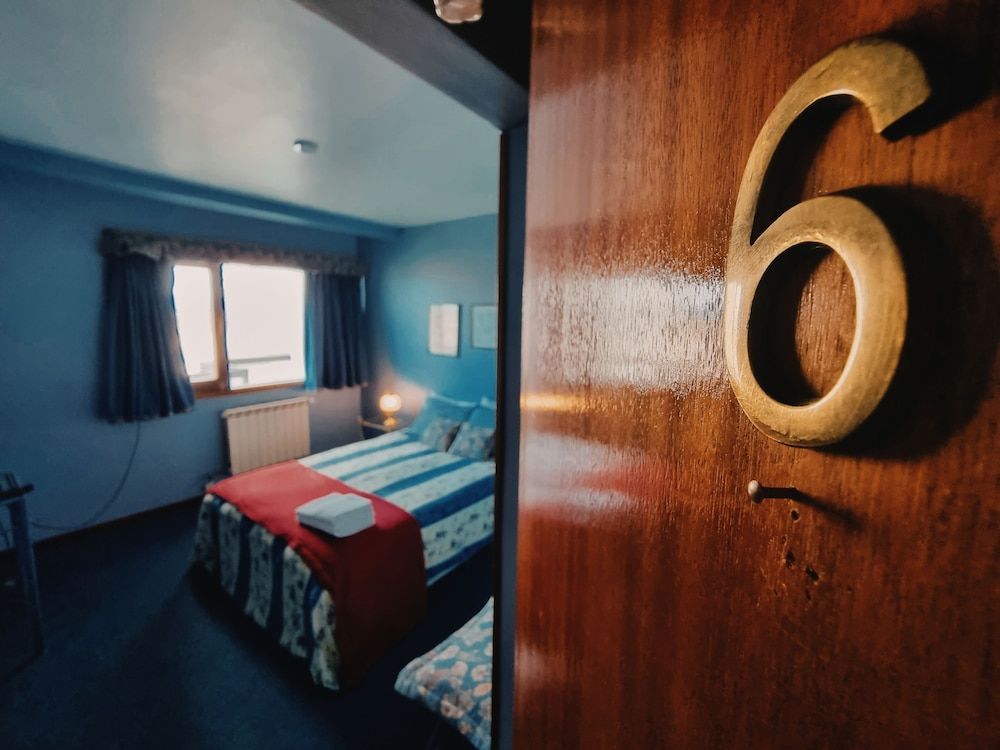 Flor Austral Basic Double Room 14