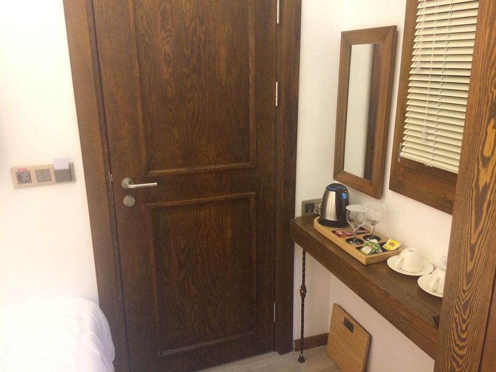 Mets Boutique Hotel Economy Double Room 7