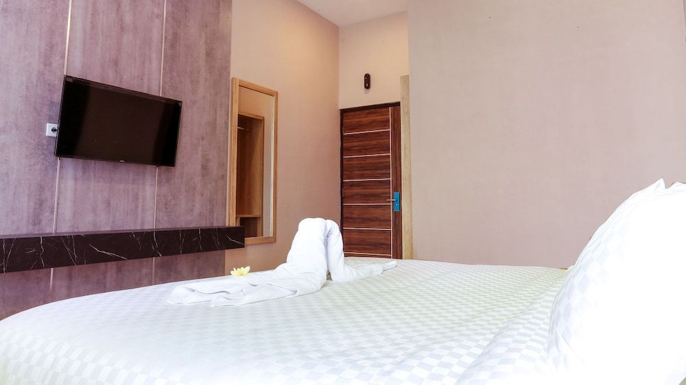 Giri Palma Hotel Deluxe Double or Twin Room 4