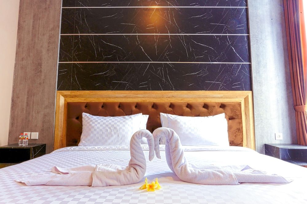 Giri Palma Hotel Deluxe Double or Twin Room 2