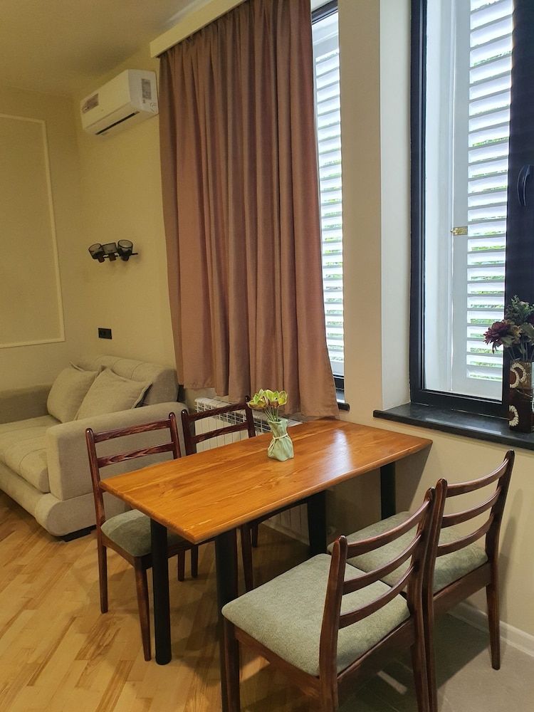 Dat Exx on Freedom Square Apartment 13