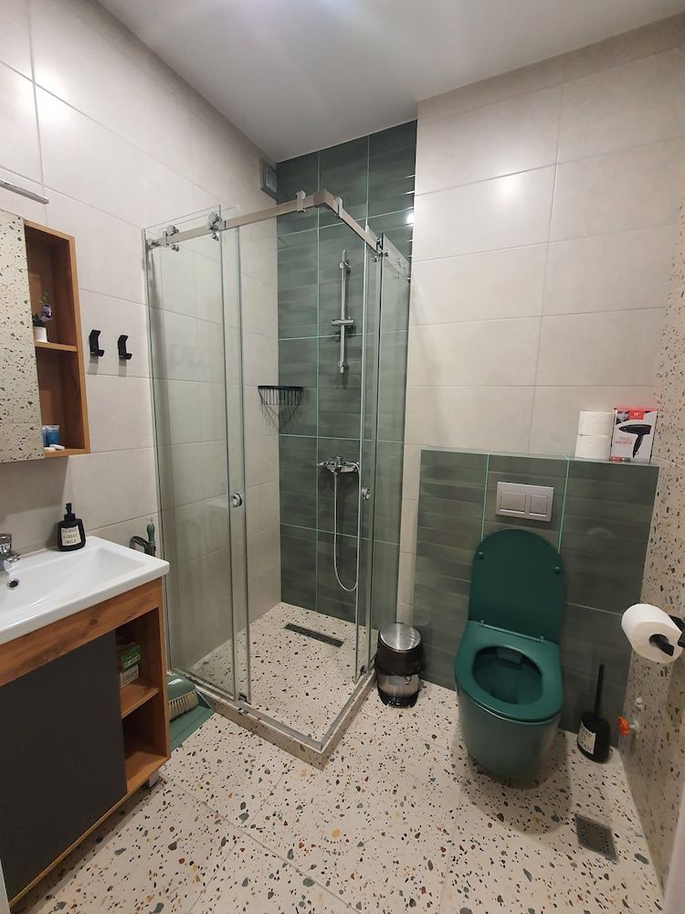 Dat Exx on Freedom Square Apartment 5