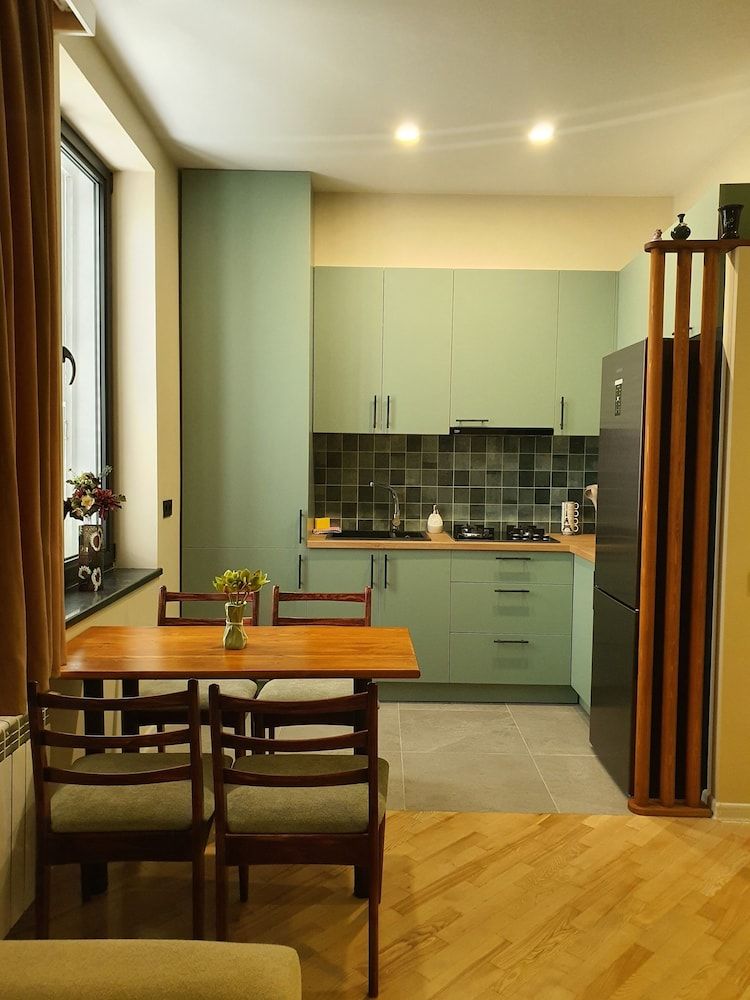 Dat Exx on Freedom Square Apartment 11