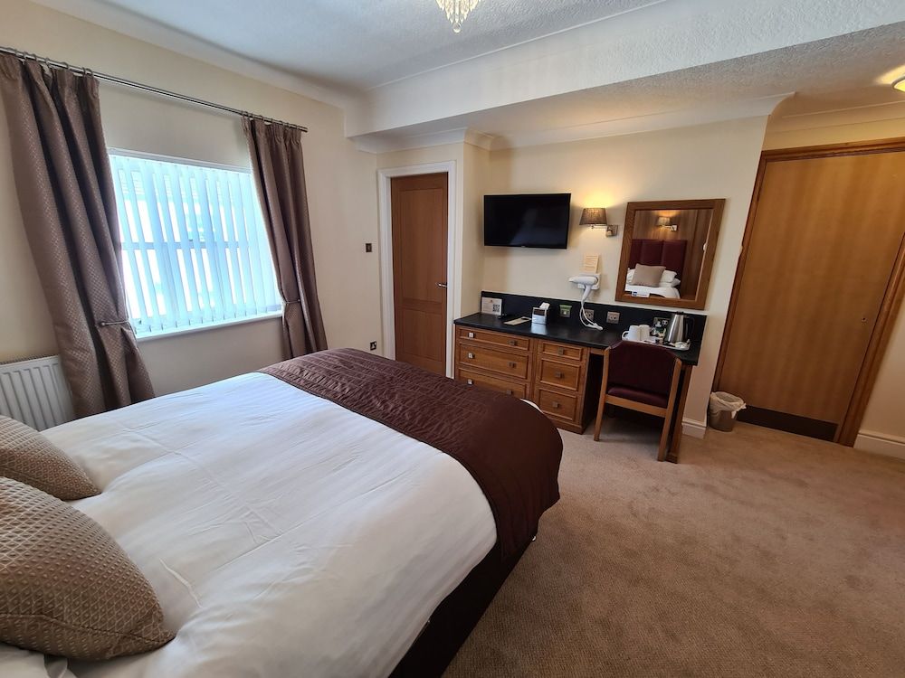 The Royal Hotel Standard Double Room 2