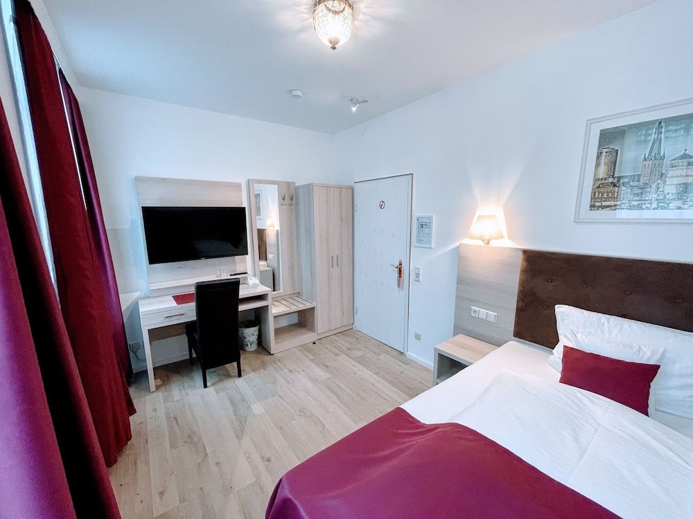 Das Hotel Krone Deluxe Single Room 3