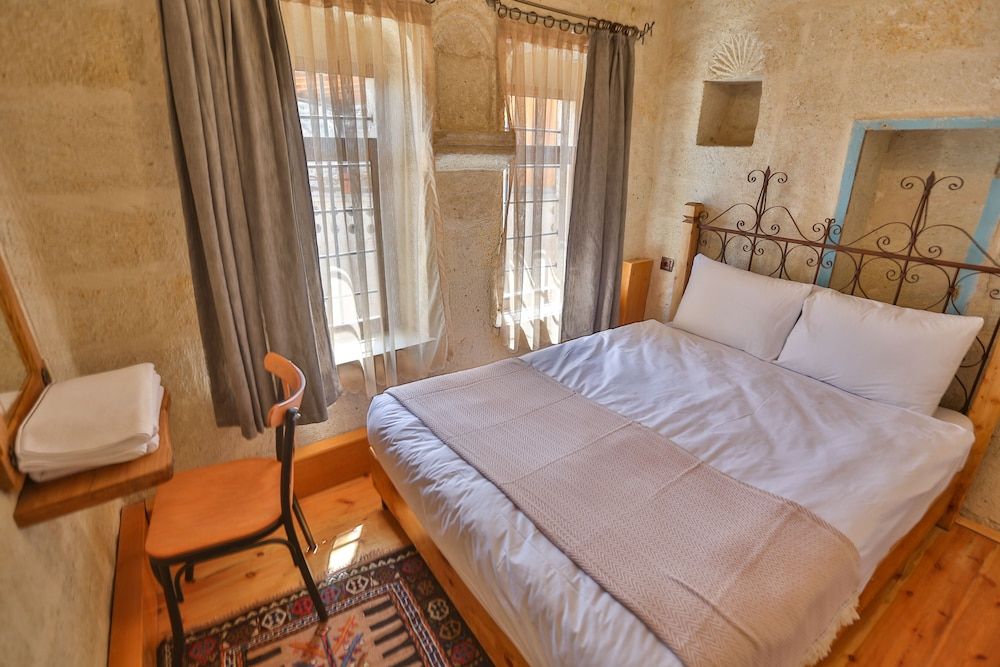 Kookaburra Hotel Double Room, City View 3