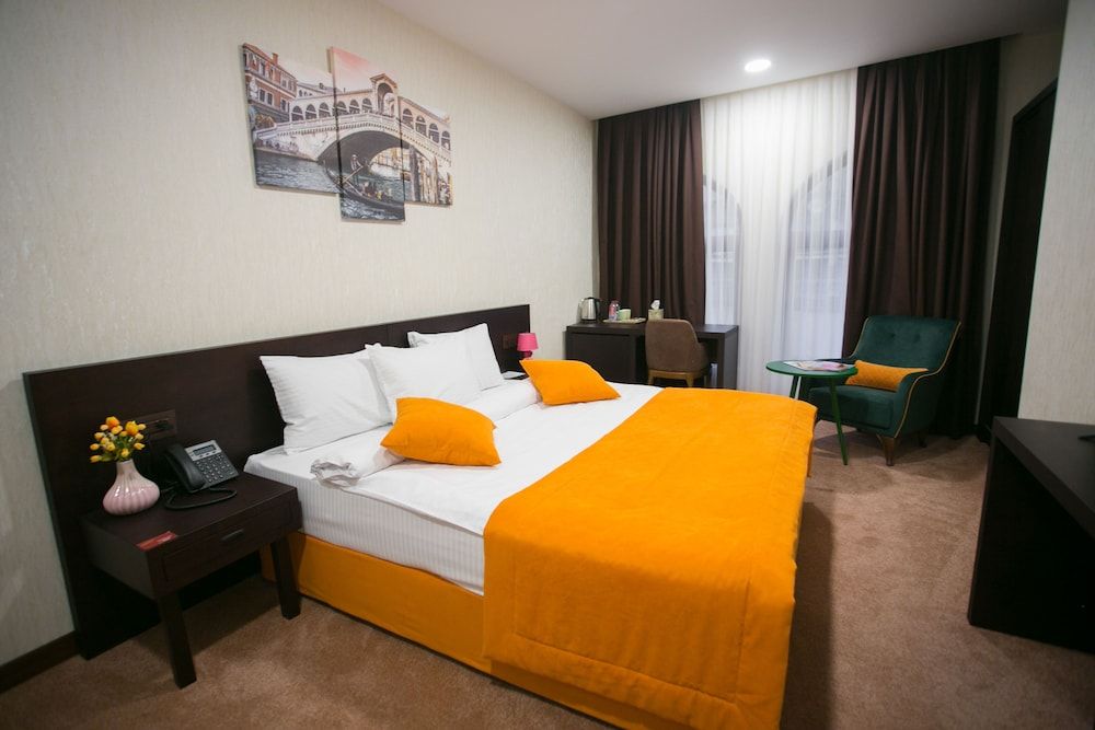 DaVinci Hotel Standard Double Room, 1 King Bed