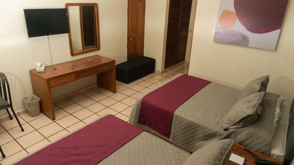 Hotel Melanie Tepic Triple Room 7