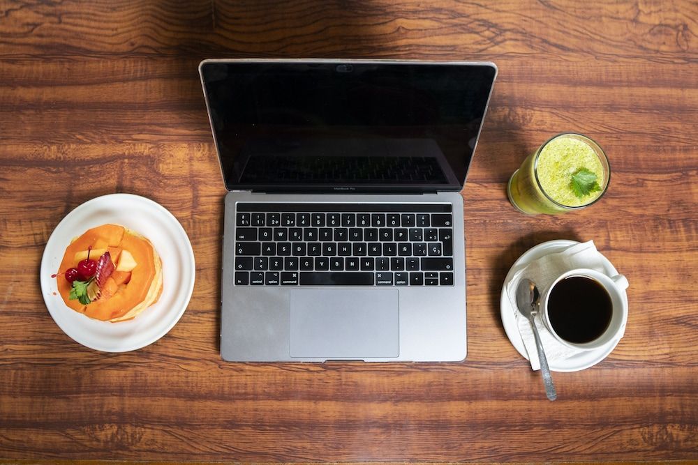 Room Service - Dining