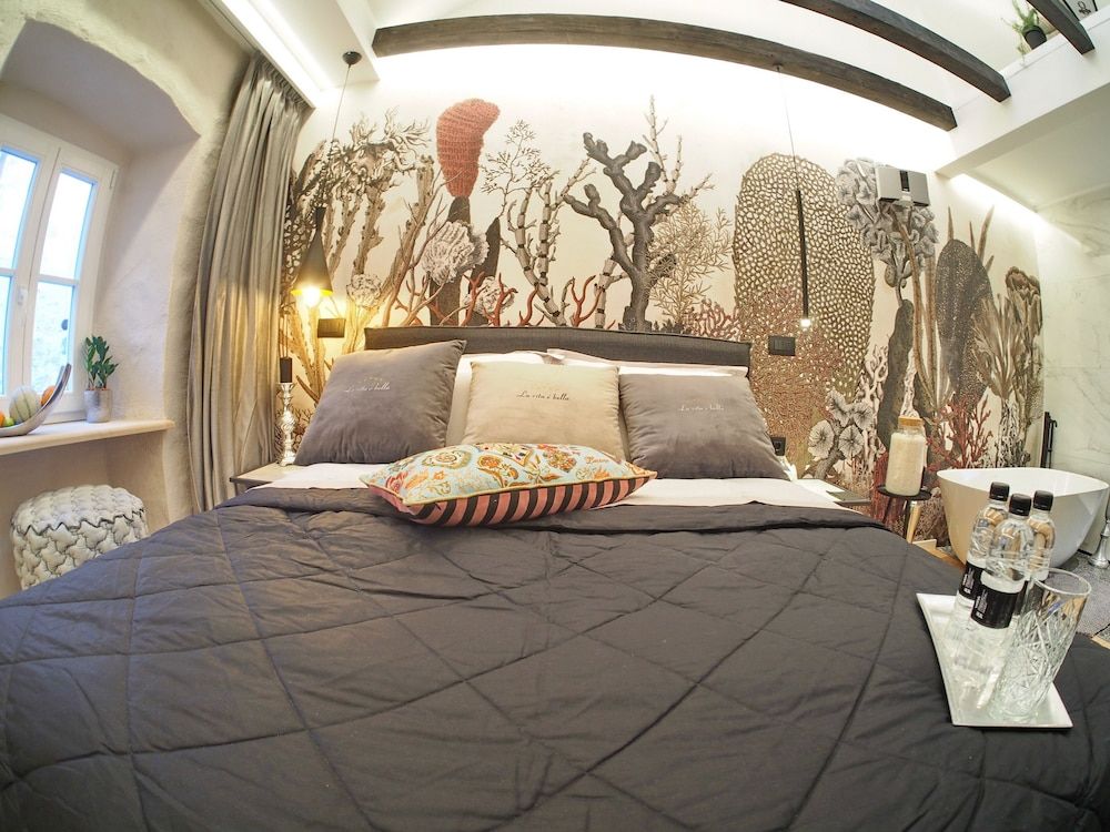 La Vita e Bella IV Superior Double Room (1) 6