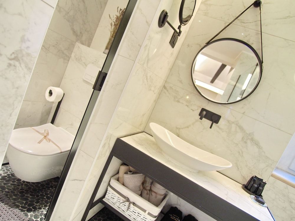 La Vita e Bella IV Superior Double Room (1) 13