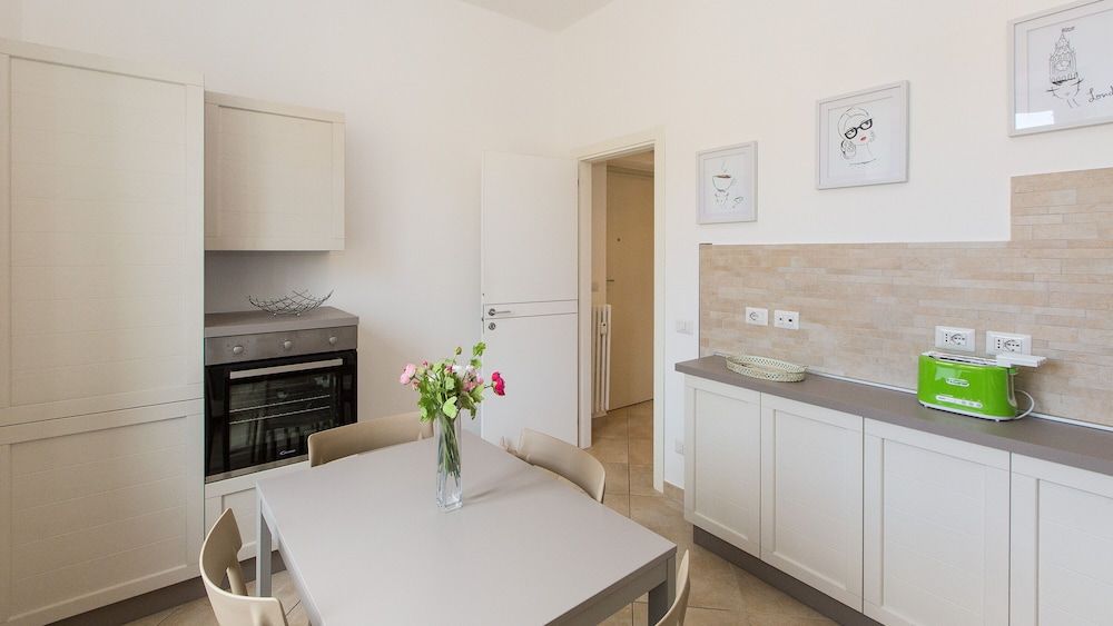 Rental in Rome Taurasia Apartment, 2 Bedrooms 14