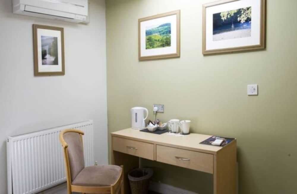 The Rose and Crown Hotel Deluxe Double Room, 1 Double Bed 4