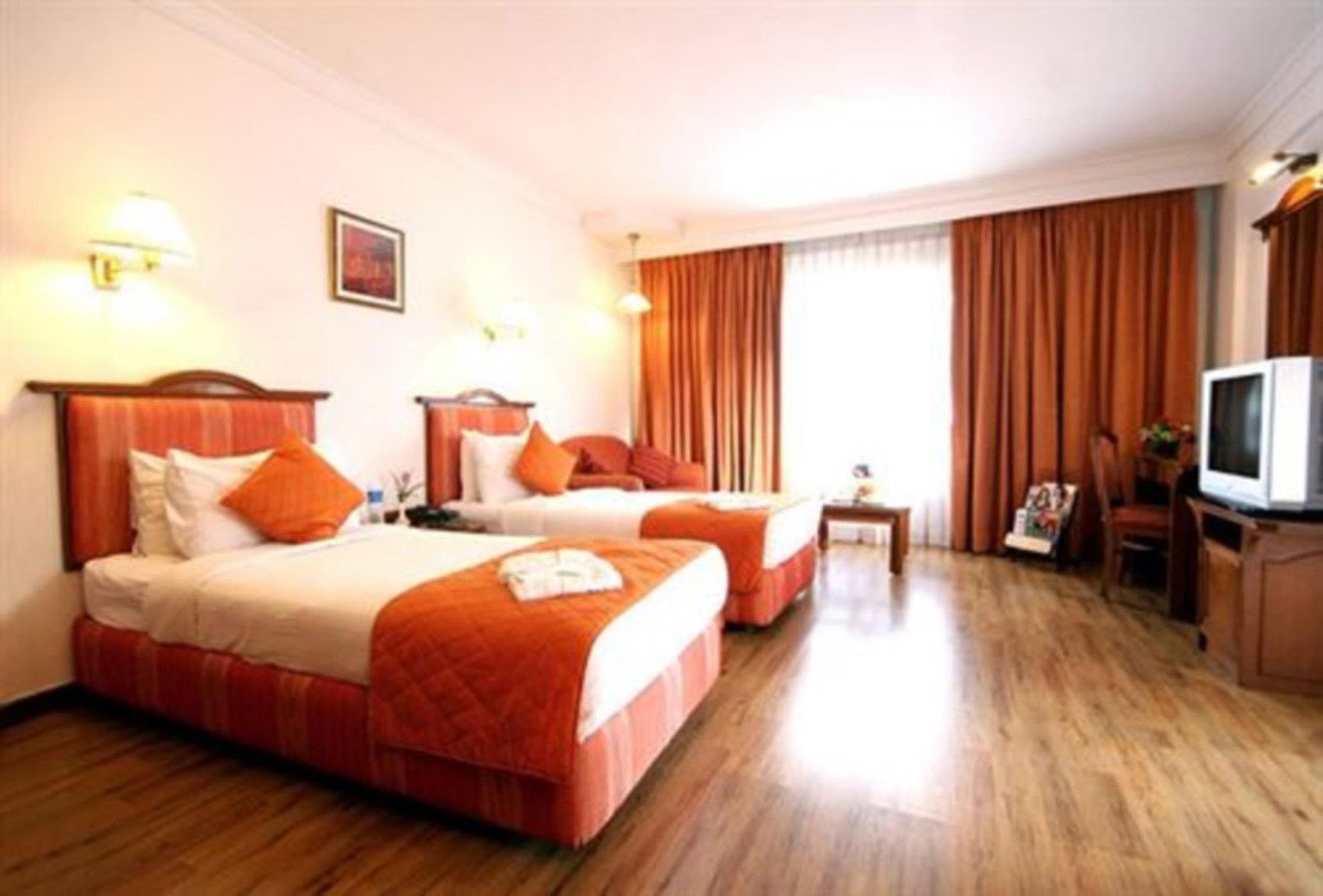 The Chancery Deluxe Room 12