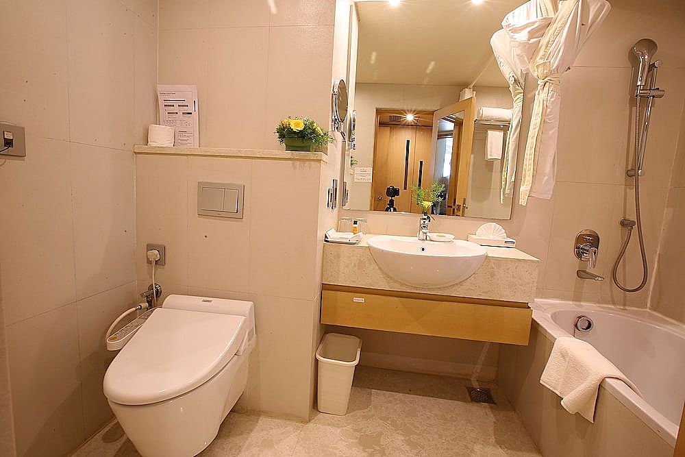 The Chancery Premium Room 13