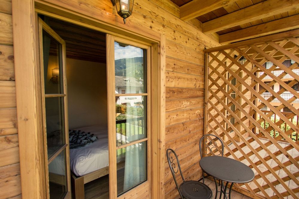 Hotel Les Montagnards Double or Twin Room, Balcony 11