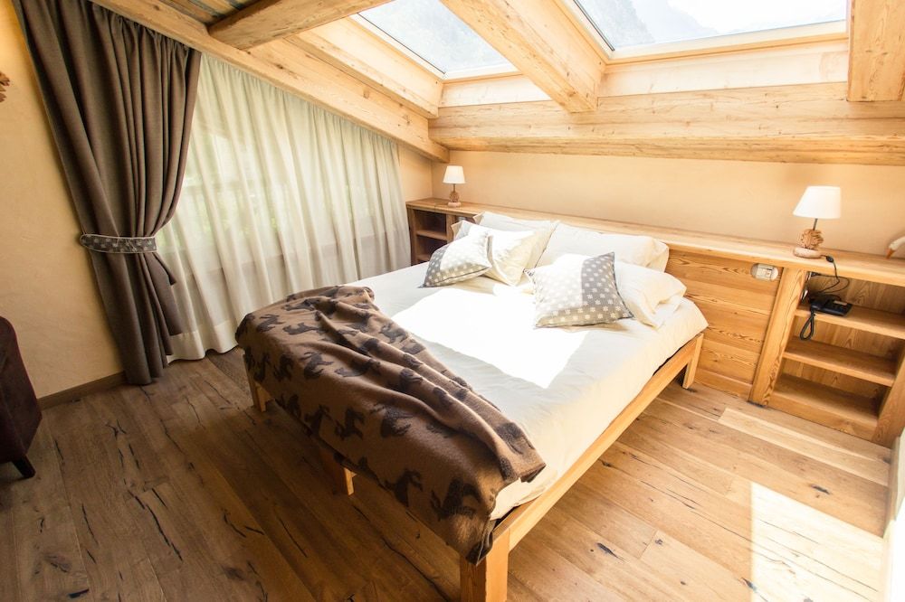 Hotel Les Montagnards Family Duplex, 1 Bedroom, Terrace, Mountain View 4